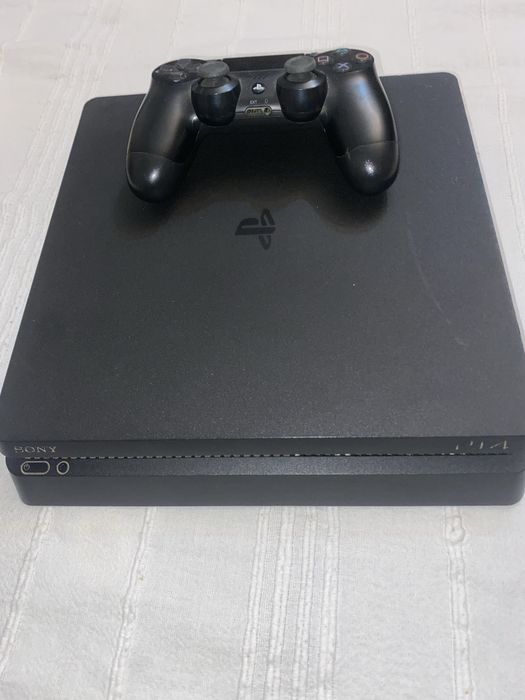 Ps4 com + 21 jogos como nova