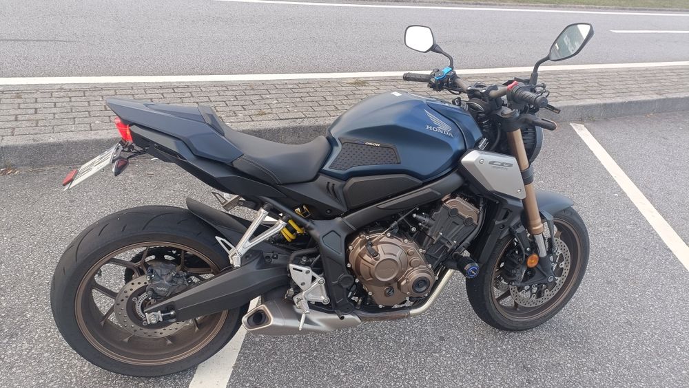 Honda CB650 R 70 kw