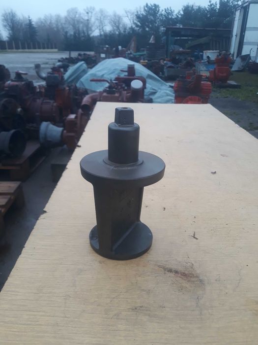 Pompa BP MEC 9-11-13. Kolektor.