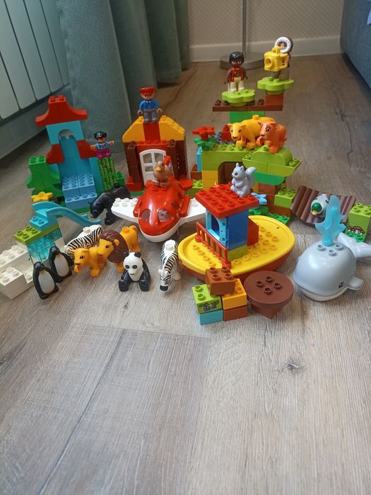 Lego duplo навколо світу