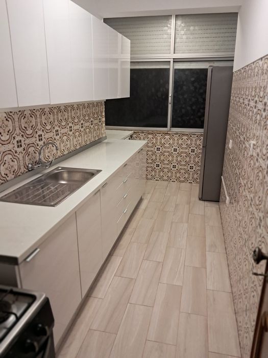 Vende-se apartamento T1 / Águas Livres