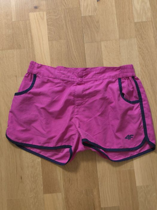 Spodenki sportowe różowe 4F rozmiar S stan bardzo dobry