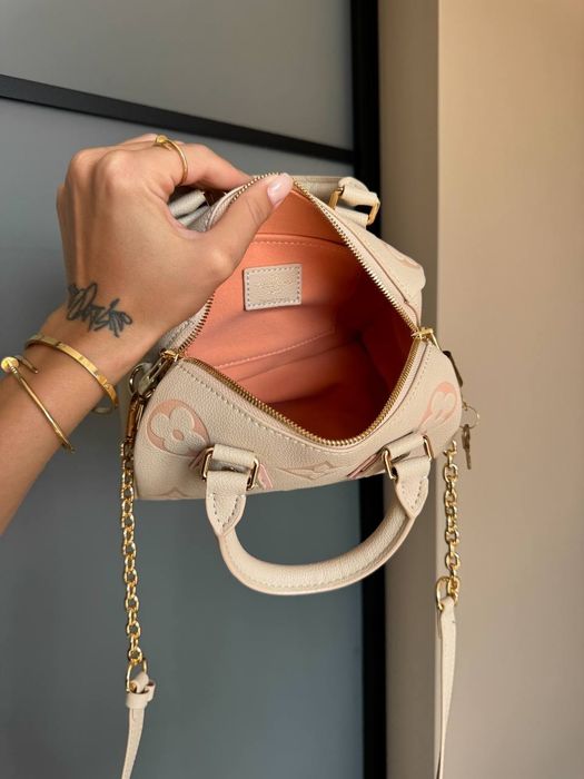 Louis Vuitton Speedy Bandoulière 20 Ivory/Peach Monogram / сумочка