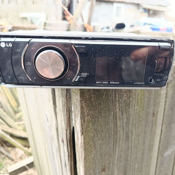 Radio LG LCF600UR