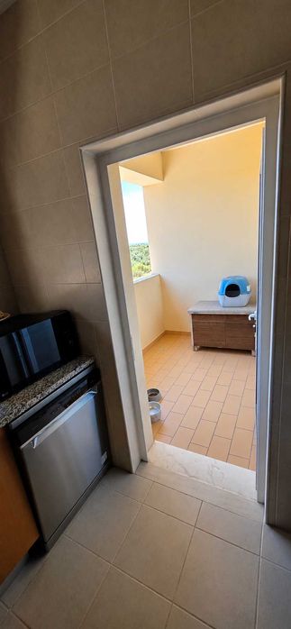 T2 no centro de Albufeira com piscina, garagem e arrecadação