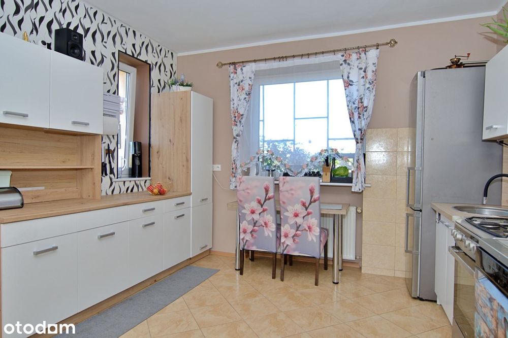 Dom wolnostojący, 5 pokoi, działka 1090 m2, objęta MPZP, Koziegłowy.