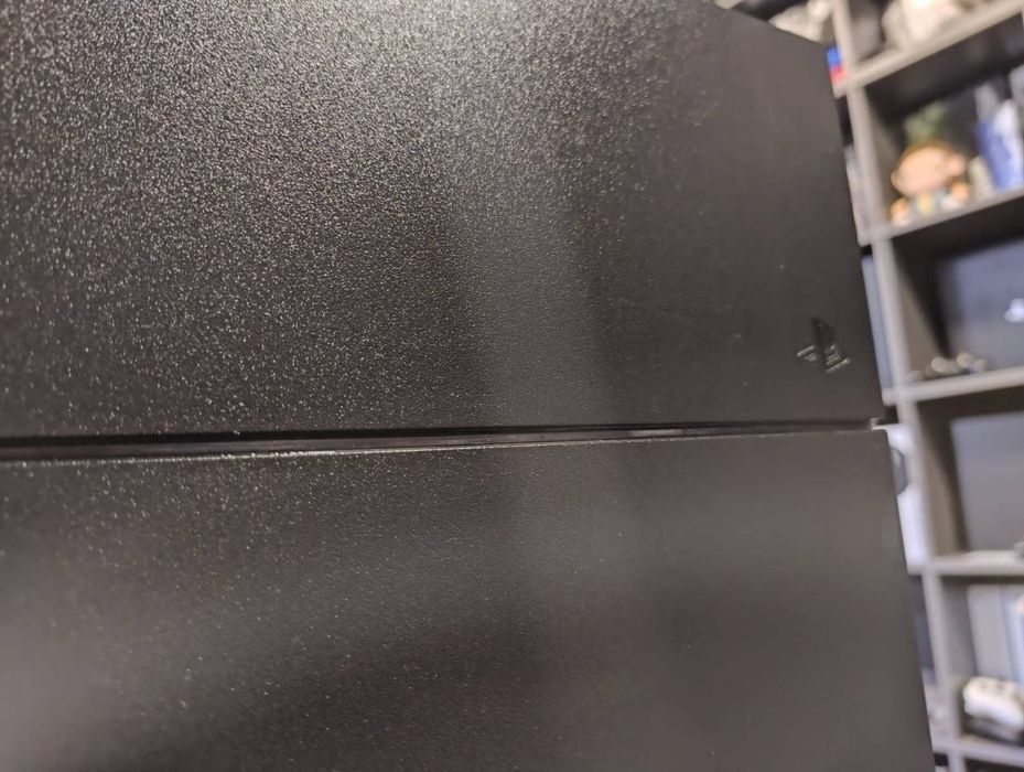 Playstation 4 fat 500 gb + Игри+Стан 10/10 Дзвони!!
