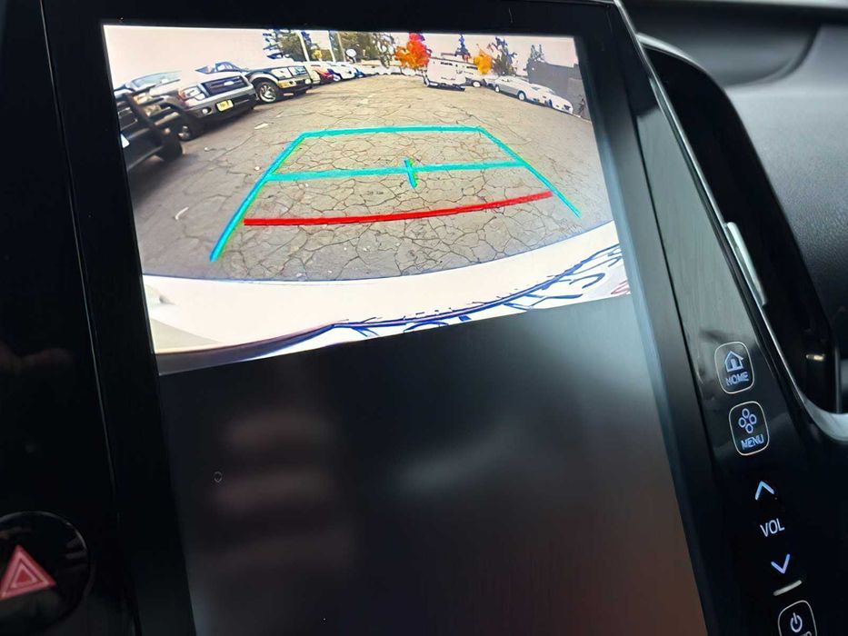 Toyota Prius Prime Premium      2019