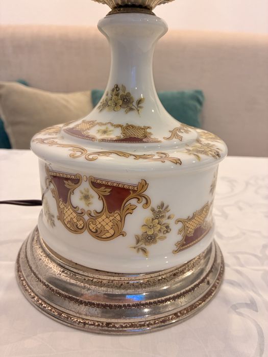 Candeeiro de mesa estilo hurricane