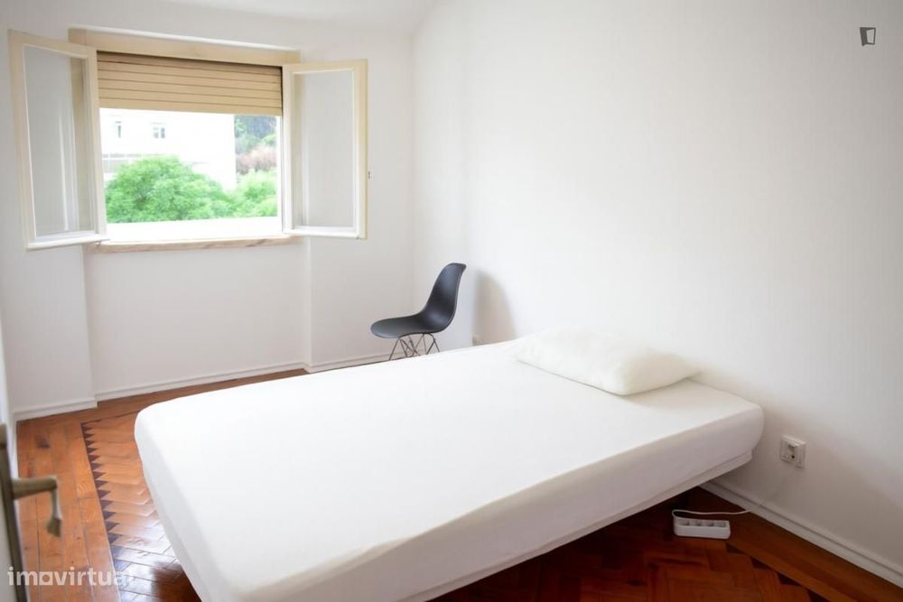 Apartamento com 1 quartos - localizado em Benfica Lisbon