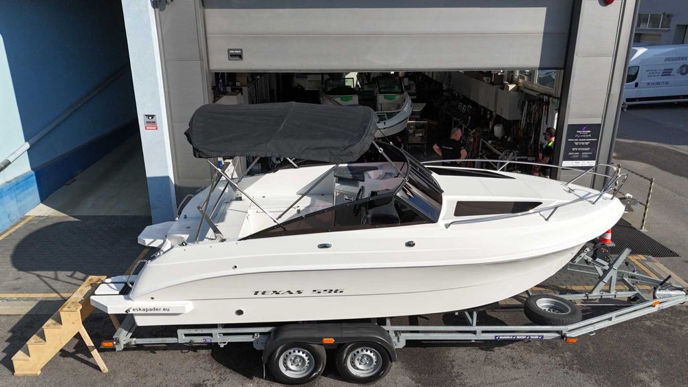 TEXAS 596 z Honda BF 135 i przyczepa - nowy kompletny zestaw od ręki