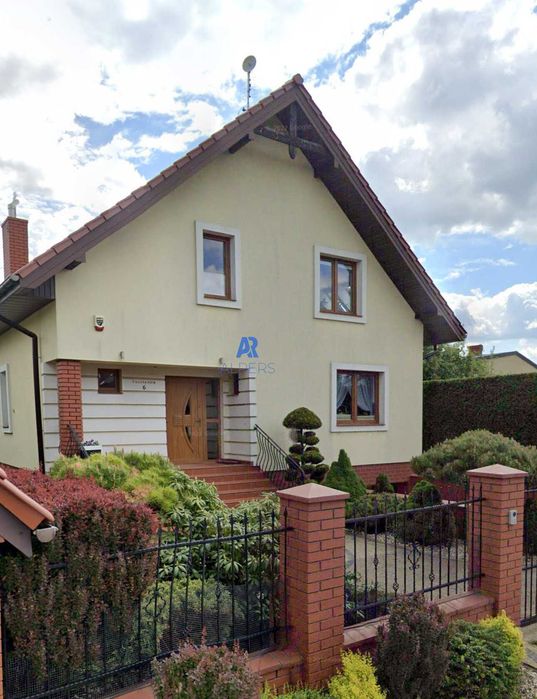 Mycie Malowanie Dachów Elewacji Czyszczenie dachu renowacja kominów