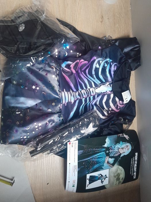 Przebranie kostium czarownica dla dziewczynki 110-120cm halloween
