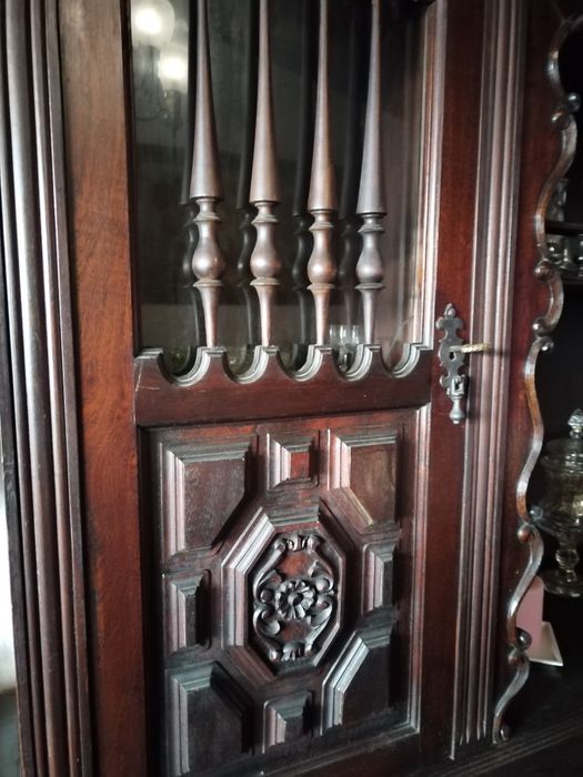 Móvel de sala/ cristaleira