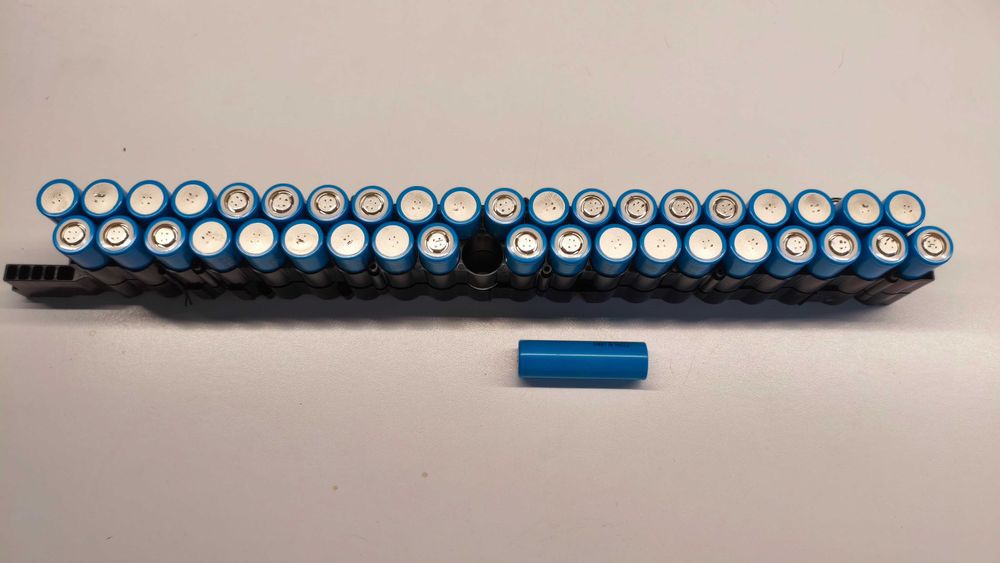 Ogniwo li ion samsung 2 1 7 0 0   5 0 e