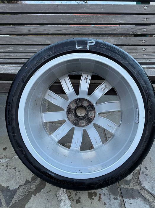 Felgi z oponami 255/35 R19 Audi a5 5f/b9