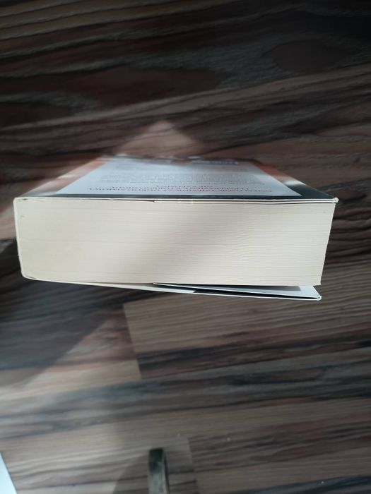 Powieść Projekt Królowa