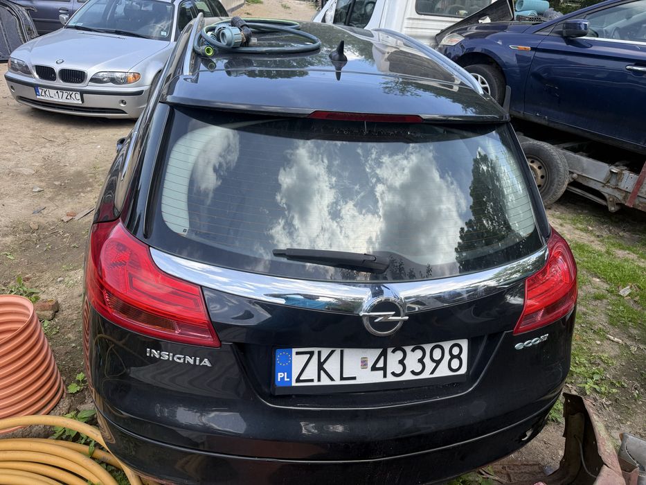 Opel insignia na czesci 2,0d zatarty