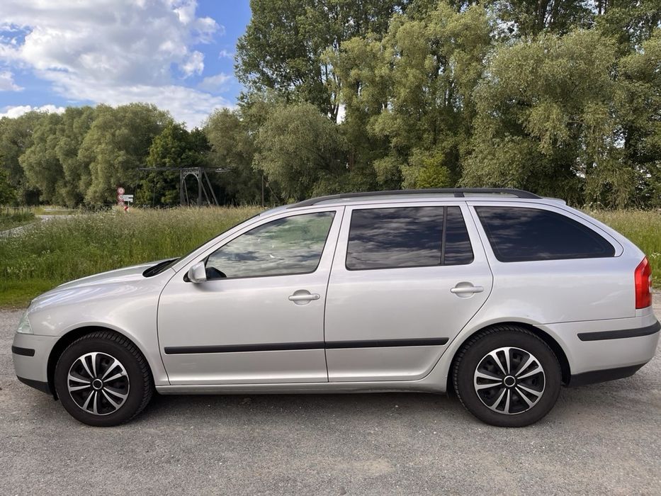 Продам Skoda Octavia A5 1.6 MPI