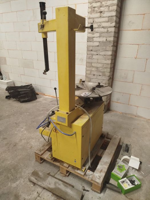 Montażownica do opon Dunlop DTM 191