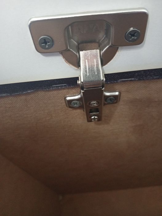 Продам диван еврокнижка ТОРГ
