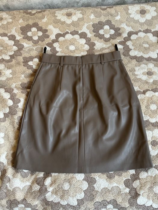 Спідниця, розмір 38