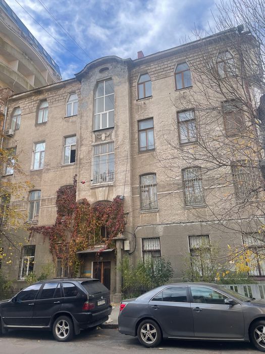 Продається кімната у моря