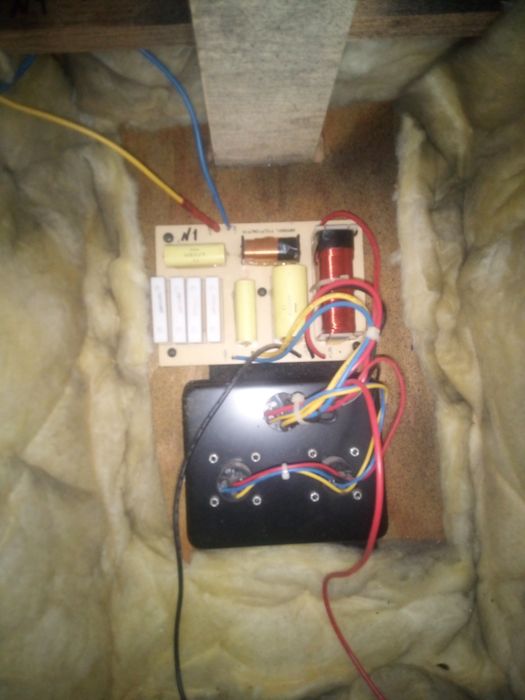 YAMAHA  комплект F15 sub SW118V   B&C