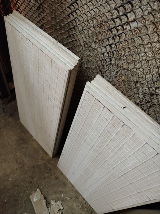 Плитка керамическая.