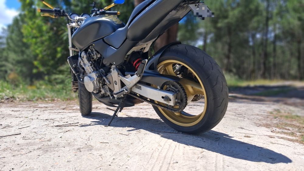 Honda Hornet/Troca Supermoto.