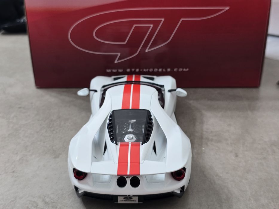 Minatura 1/18 Ford Gt