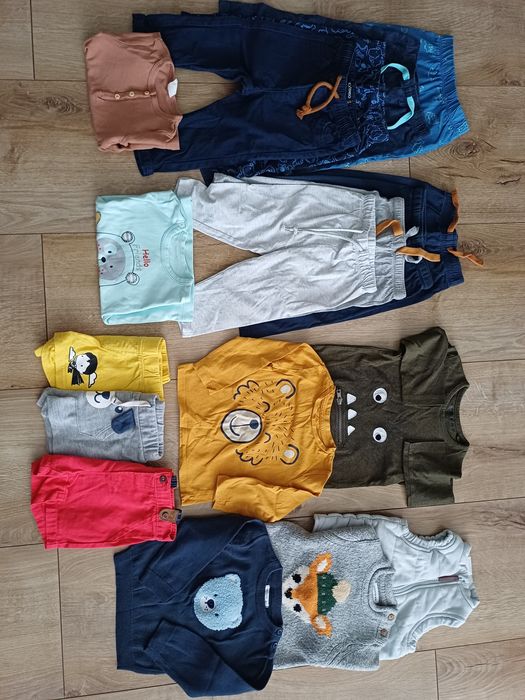 Zestaw, paka ubrań r.80