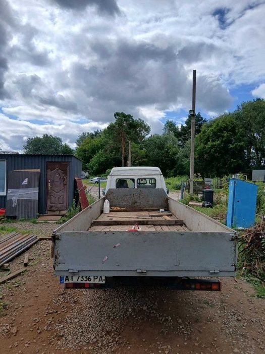 Газель продам вантажну Газель