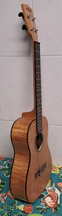 Ukulele barítono Kala