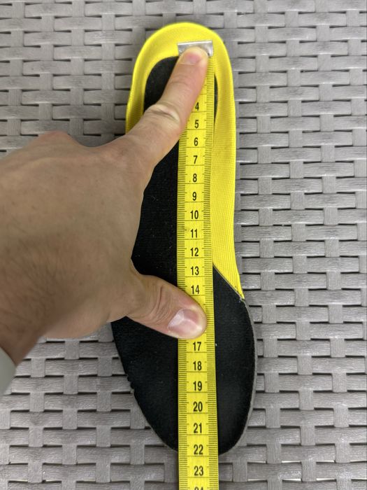Nike Air Max кроссовки 35 размер детские спортивные белые