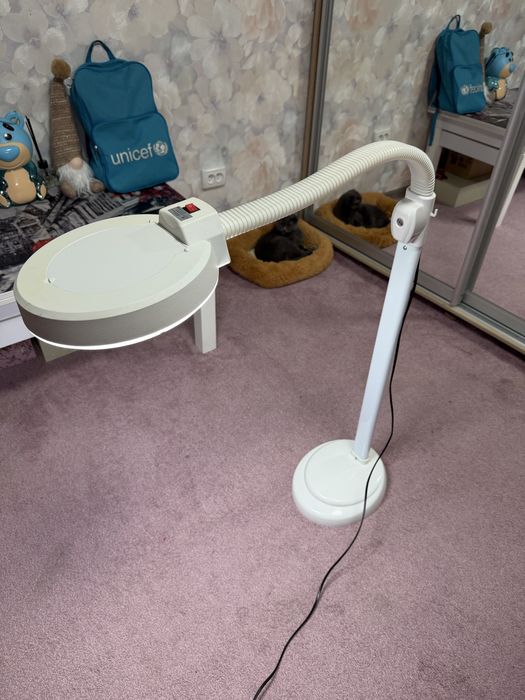 Лампа лупа напольная