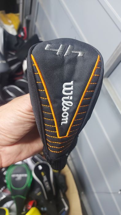 Headcover na hybrydę kij golfowy.