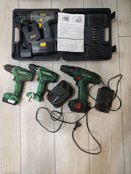 Продам шуруповерт HITACHI 10.8V