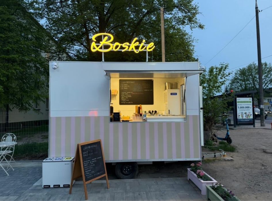 Przyczepa gastonomiczna pod sprzedaż lodów