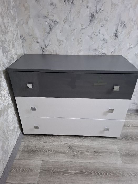 Продам комод комод