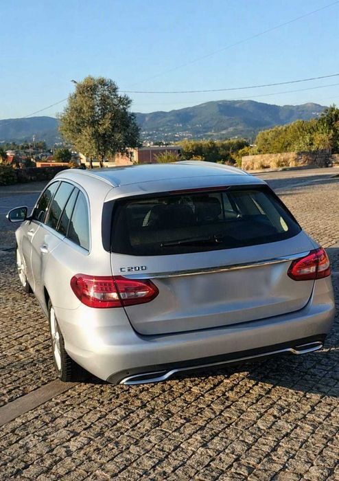 Vendo Mercedes-Benz C200 — photo 4