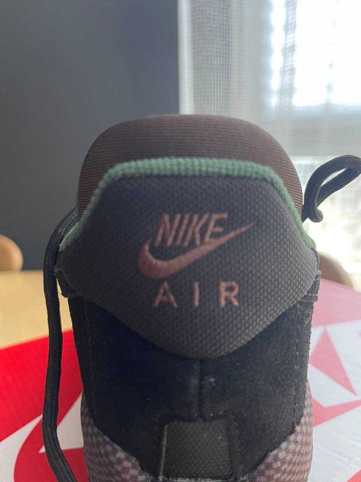 Нові чоловічі кросівки Nike Air