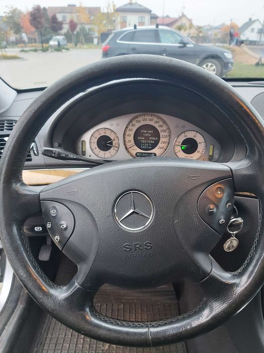 !!OKAZJA!! Sprzedam Mercedes Benz W211 3.OCDI