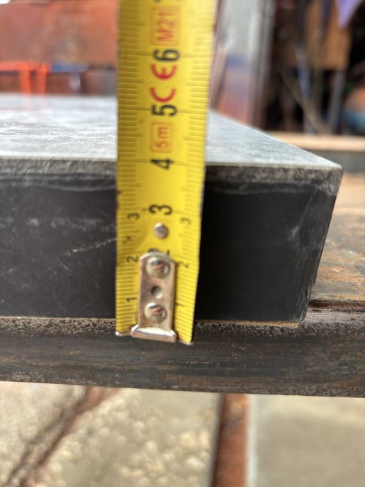 Chão de vinil e madeira