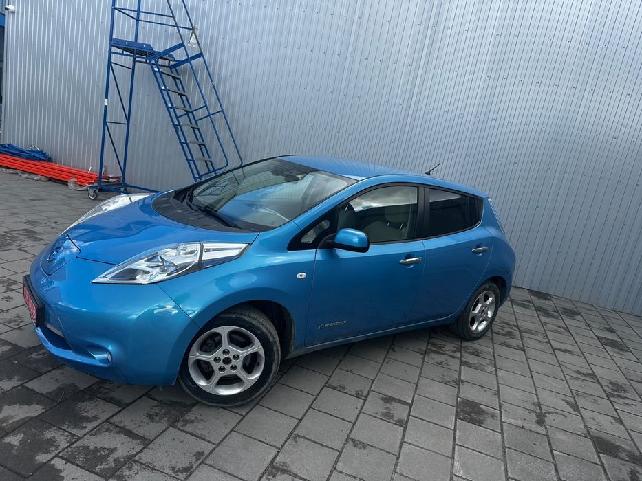 Nissan Leaf 2011