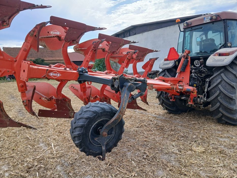 Pług Kuhn Multimaster 123 4+1 super stan