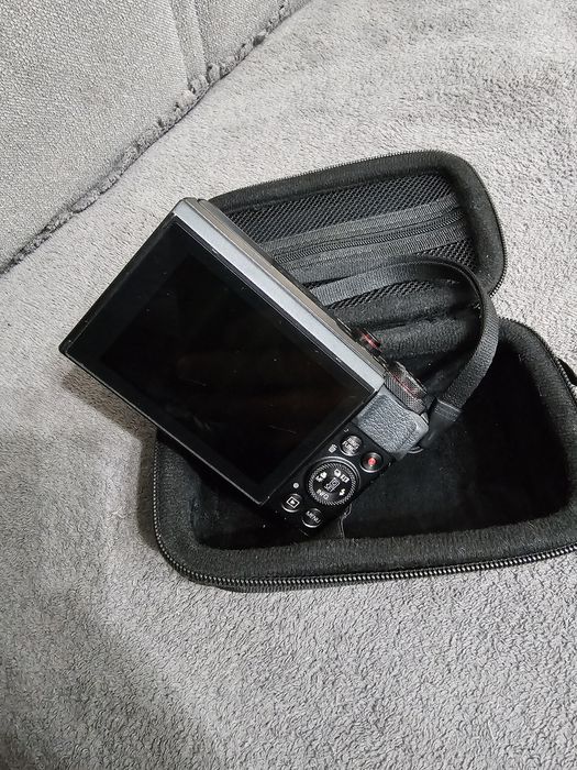 Canon PowerShot G7 X (Mark II)