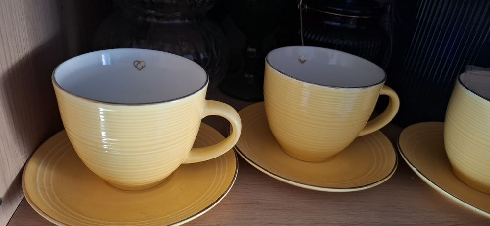 Trzy filiżanki Homla