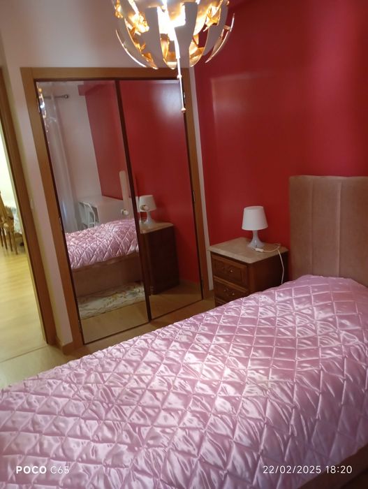 Quarto em Odivelas junto centro comercial Oceano
