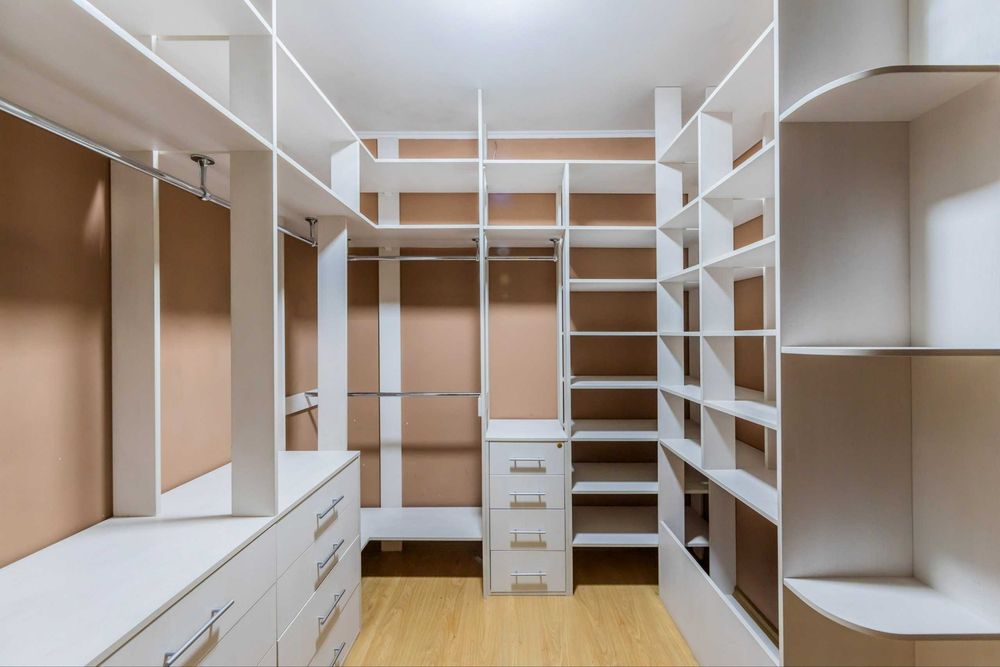 Продам квартиру 125 кв.м. 4х кімн. Харківське шосе 152 Програми